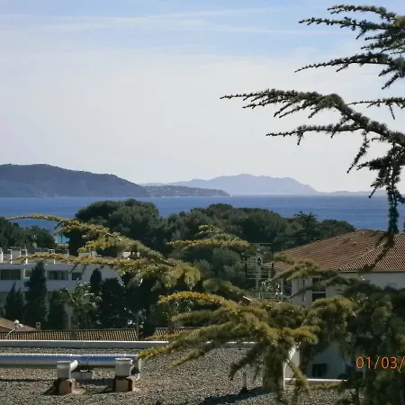 Lejlighed Agreable Avec Cave Et Parking Privatif La Ciotat