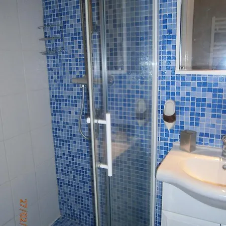 Agreable Avec Cave Et Parking Privatif Lejlighed La Ciotat